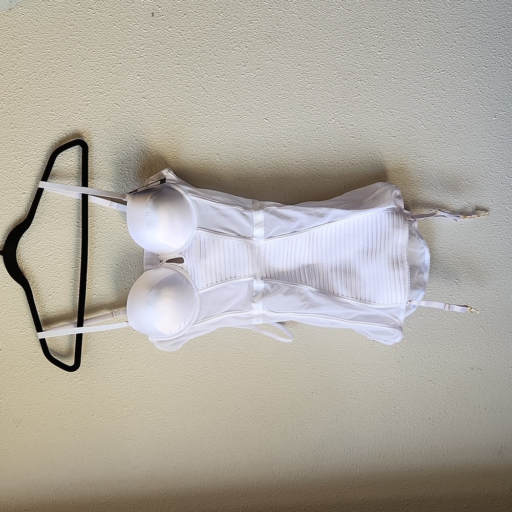 White Lingerie Fredrick’s of Hollywood NWT Size L